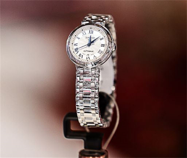 天梭手表是什么材质做的(图) 天梭手表是什么材质做的(图)